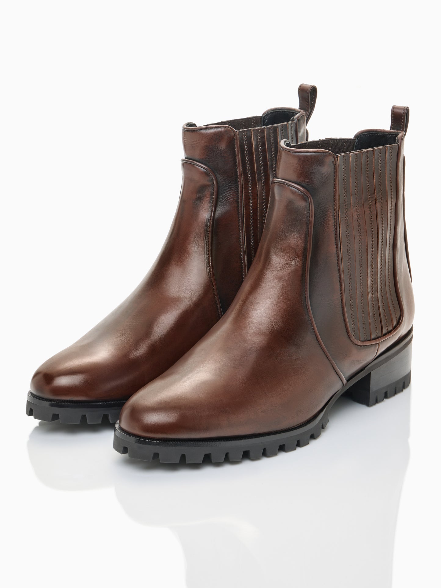 Perfect Marnie 35 in Brown Burnished Calf