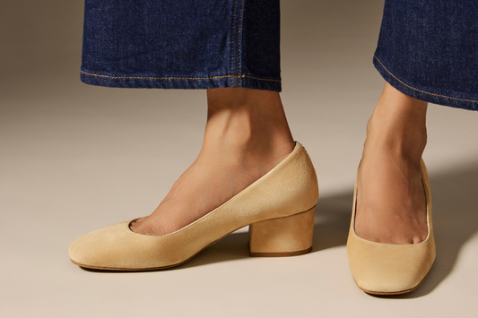 Perfect Stephanie 45 in Camel Suede