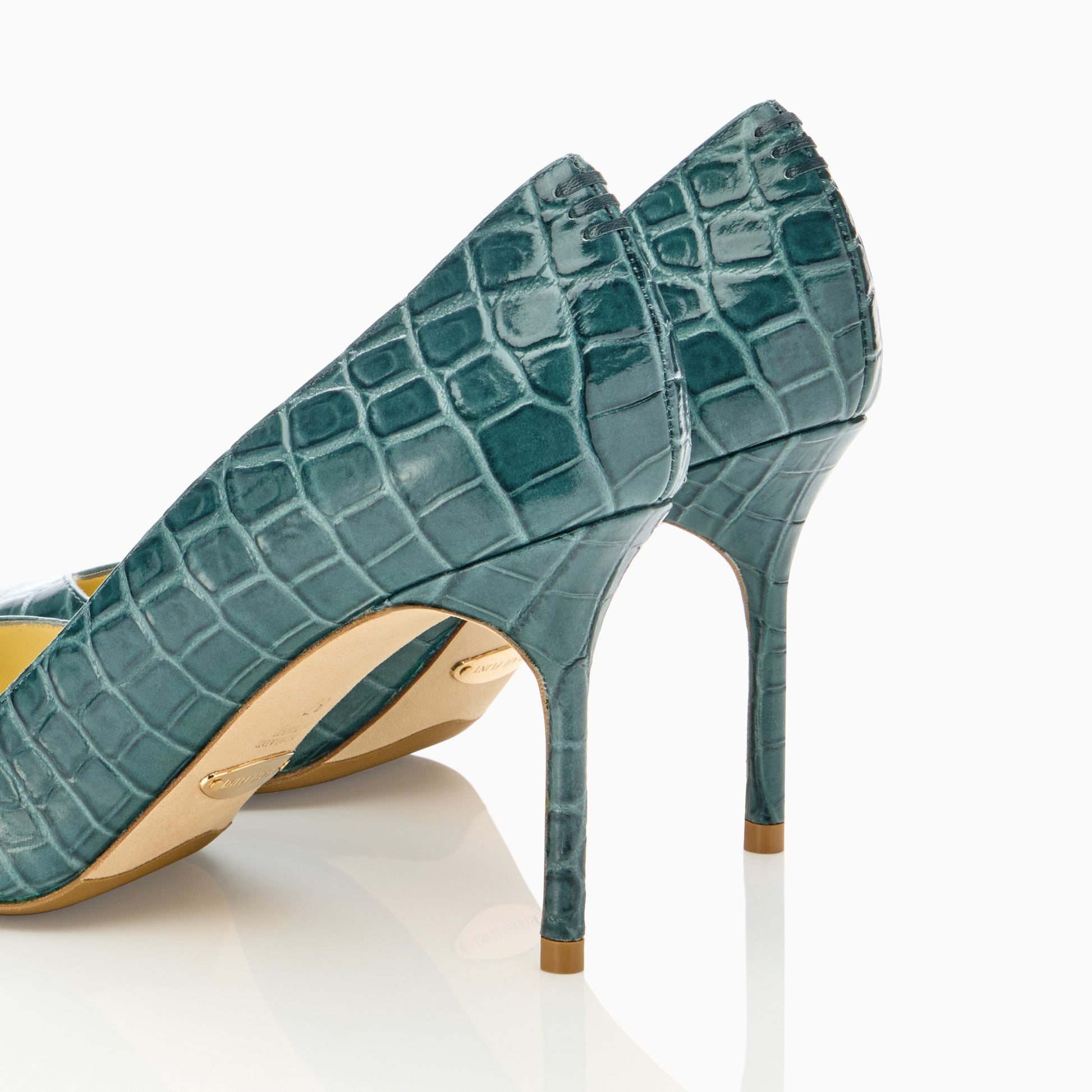 Perfect Pump 85 in Emerald Green Croc Embossed Calf