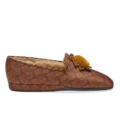 Fireside House Shoe in Burgundy Rosette Jacquard