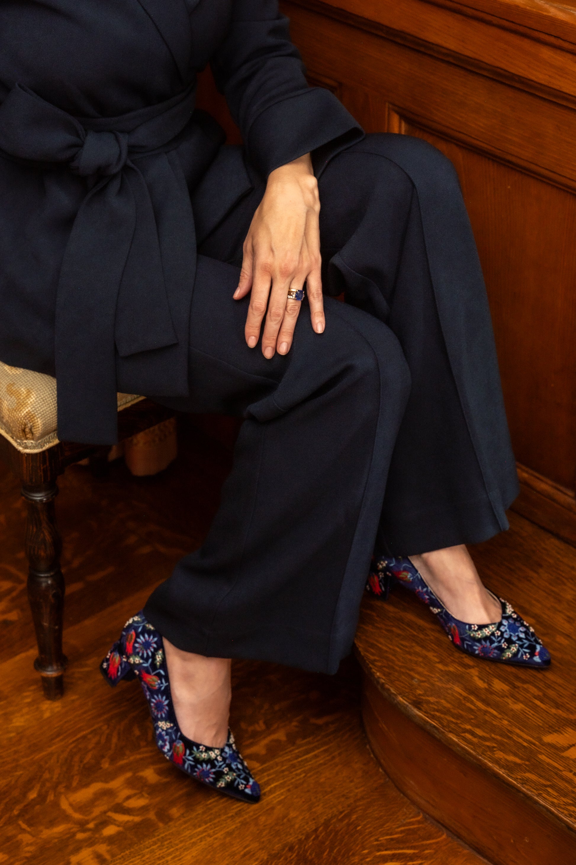 Perfect Emma in Sapphire Floral Velvet Embroidery